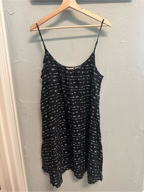 Black Arrow‑Print Spaghetti Strap Dress